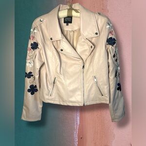 🌸Beautiful Light Pink Floral Embroidered Faux “Vegan” Leather Zip-Up Jacket SzXl